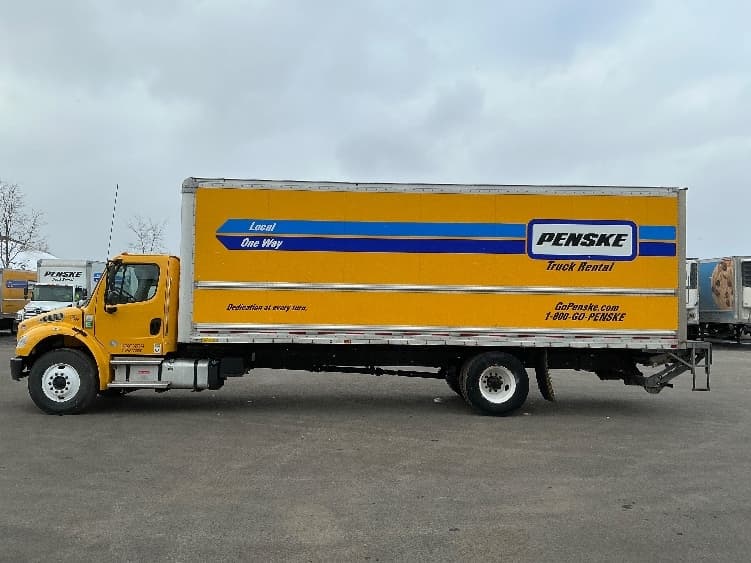 2022 Freightliner M2 106 — photo 4