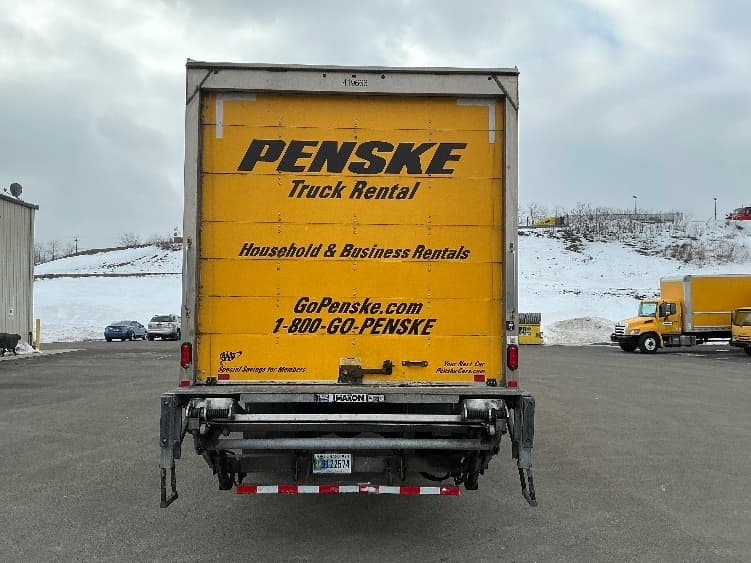 2022 Freightliner M2 106 — photo 7