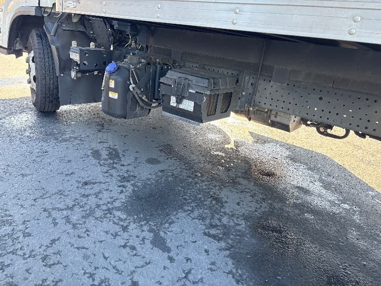 2022 Isuzu NPR — photo 5