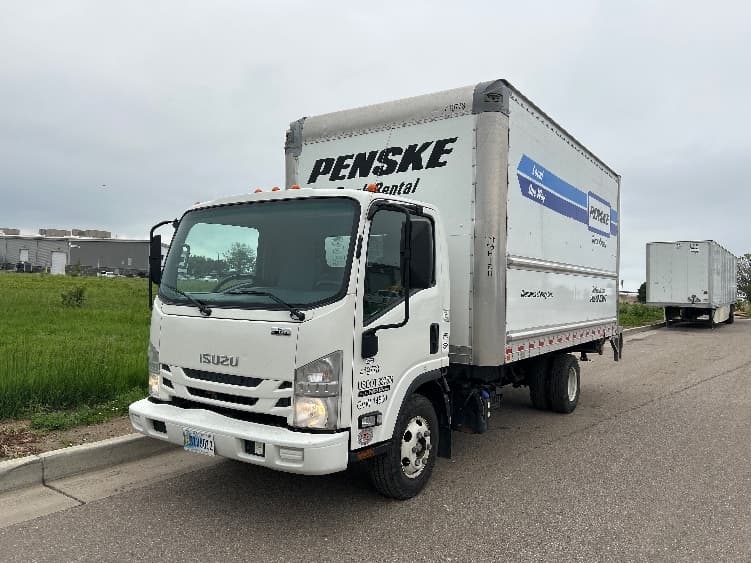 2022 Isuzu NPR — photo 3
