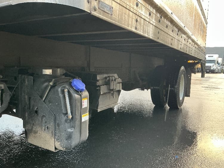 2022 Isuzu NPR — photo 5