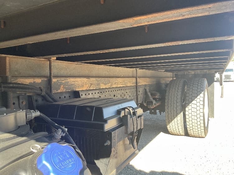 2022 Isuzu NRR — photo 5