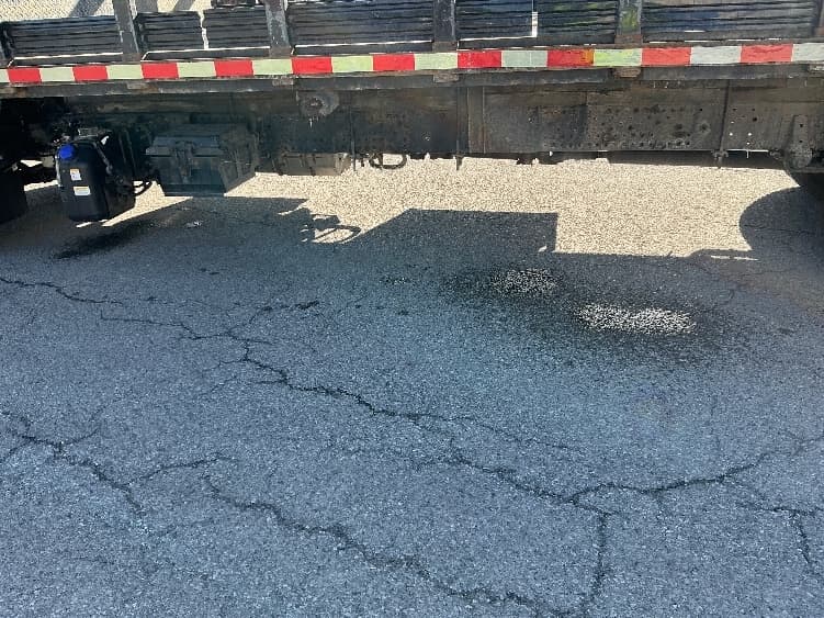 2022 Isuzu NRR — photo 5