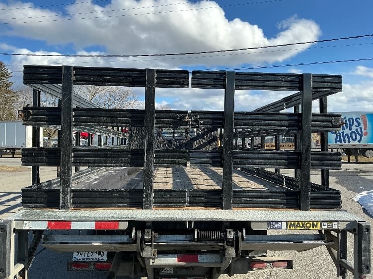 2022 Isuzu NRR — photo 8