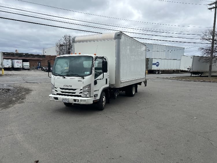 2022 Isuzu NPR — photo 3