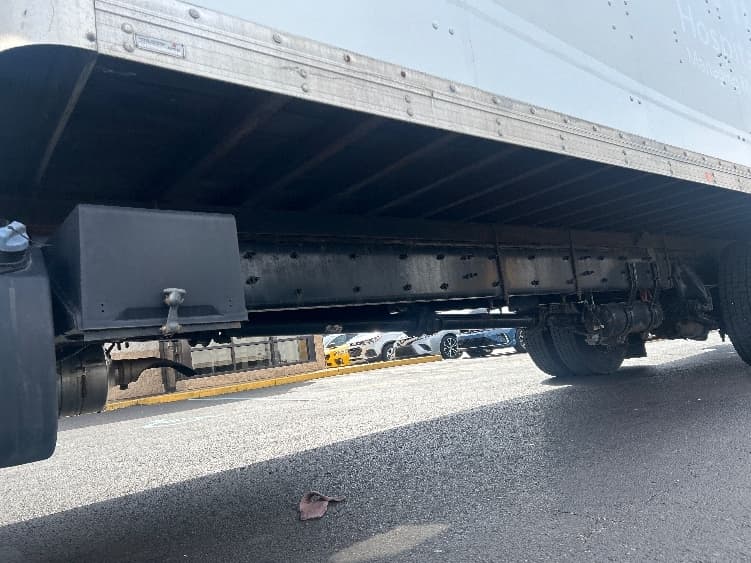 2022 Freightliner M2 106 — photo 5