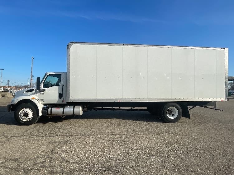 2022 International MV — photo 4