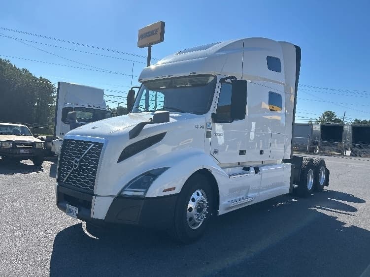 2022 Volvo VNL 760 — photo 3
