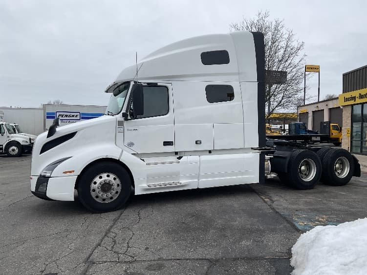 2022 Volvo VNL 760 — photo 4