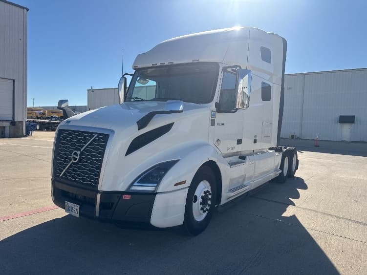 2022 Volvo VNL 760 — photo 3
