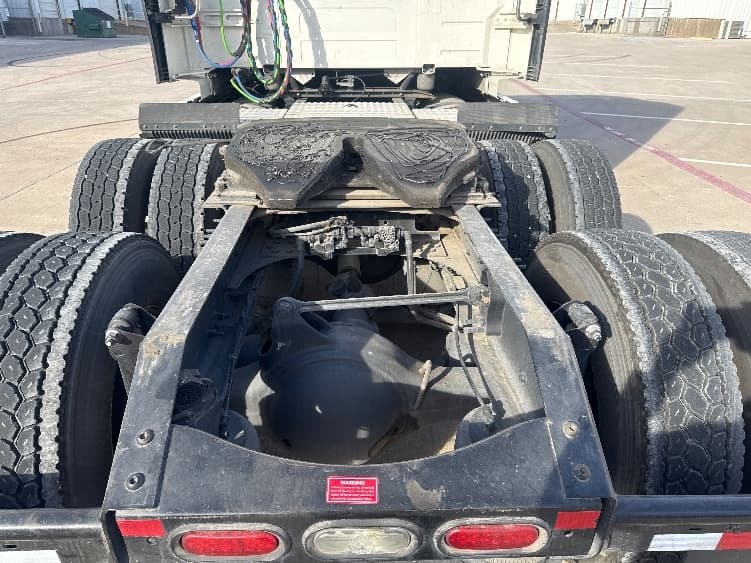 2022 Volvo VNL 760 — photo 6