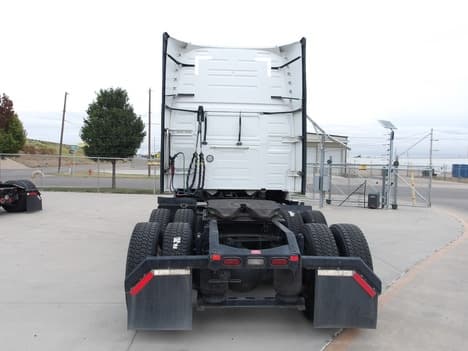 2022 Volvo VNL 760 — photo 6