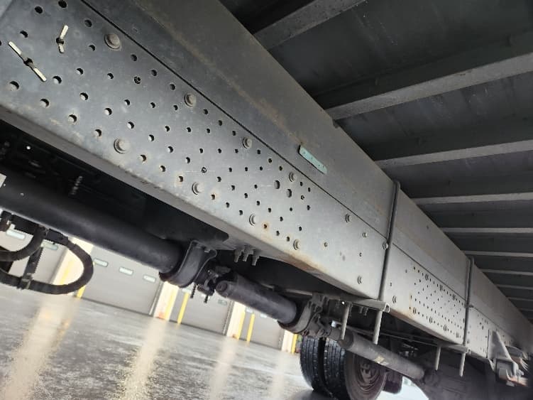 2022 Isuzu NRR — photo 5