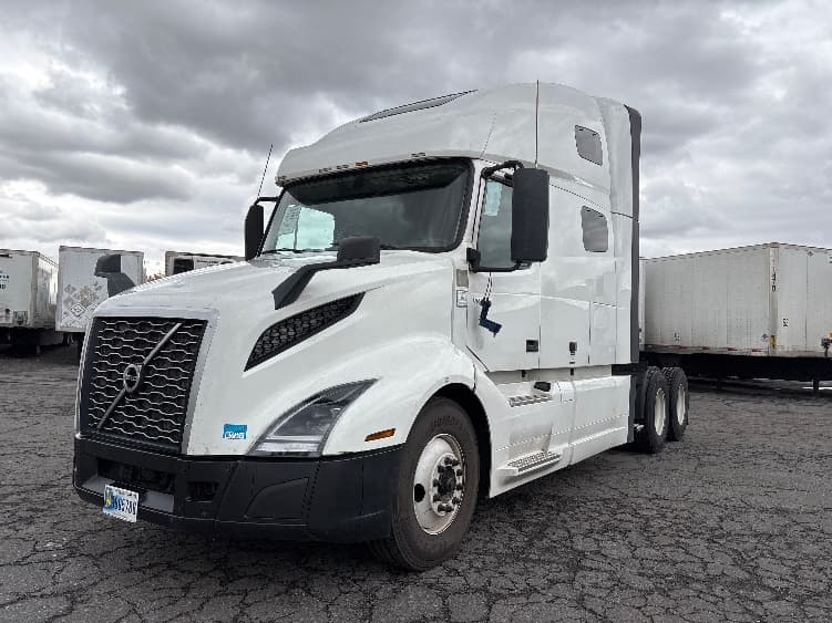 2022 Volvo VNL 760 — photo 3