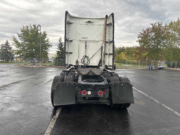 2022 Mack Anthem — photo 6