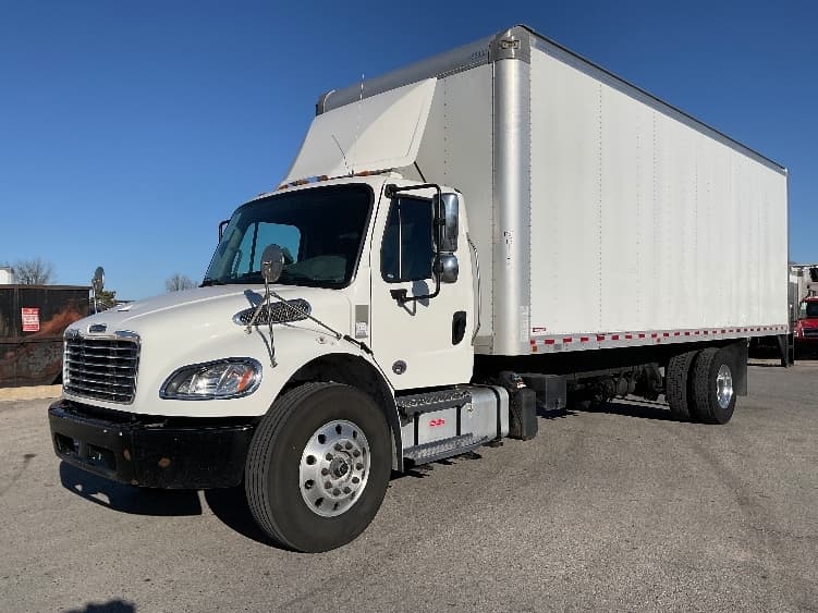 2022 Freightliner M2 106 — photo 3
