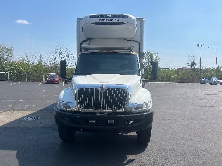 2023 International MV — photo 2