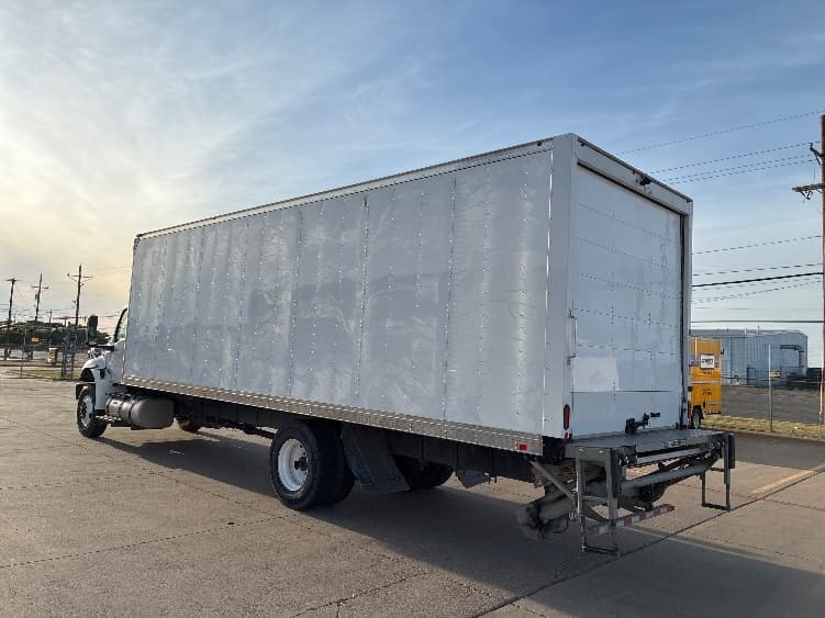 2023 International MV — photo 6