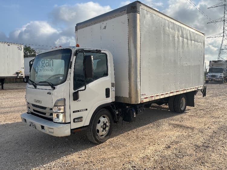 2022 Isuzu NRR — photo 3