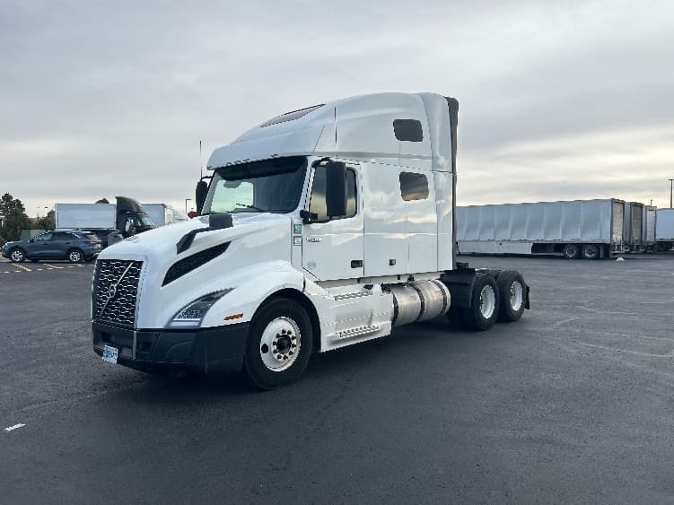 2023 Volvo VNL 760 — photo 3