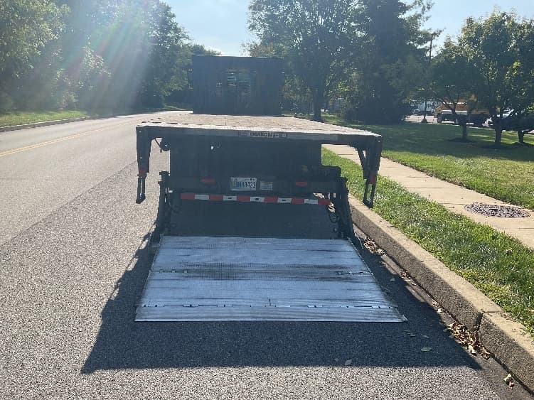 2023 Hino L6 — photo 9