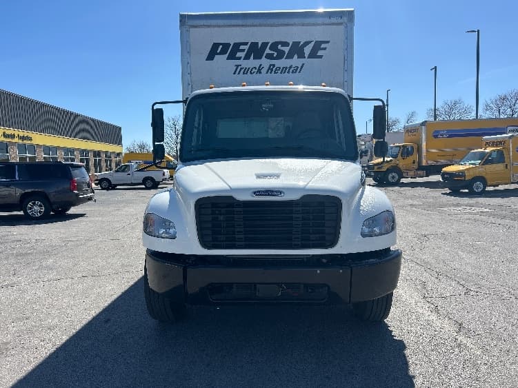 2023 Freightliner M2 106 — photo 2