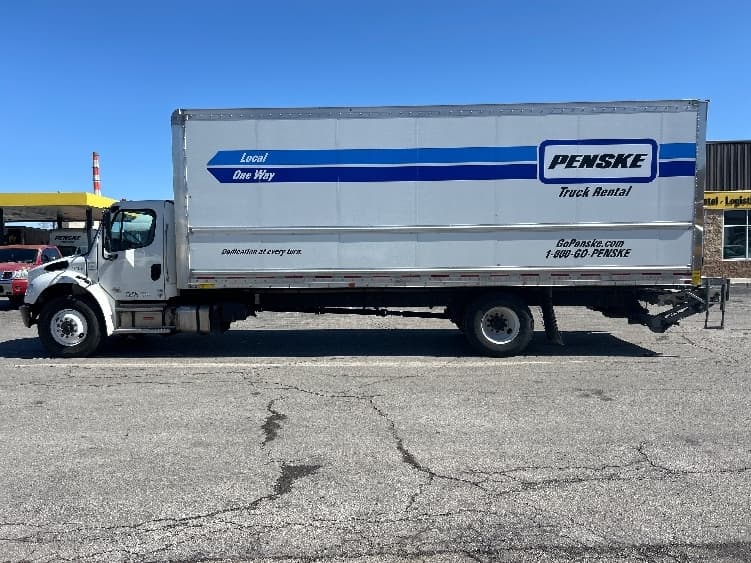 2023 Freightliner M2 106 — photo 4