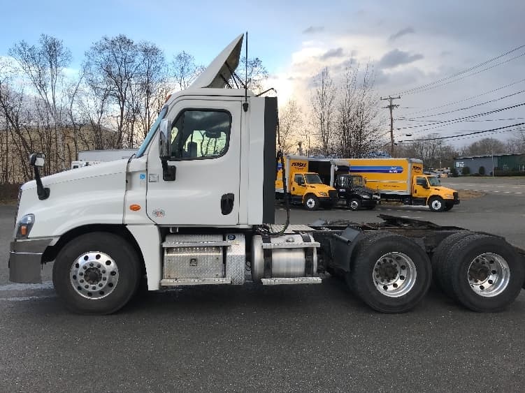 2020 Freightliner Cascadia — photo 4