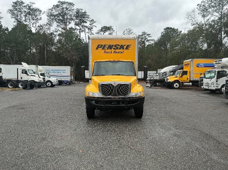 2022 International MV — photo 2