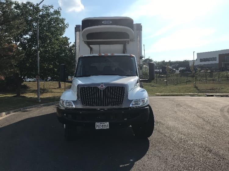 2022 International MV — photo 2