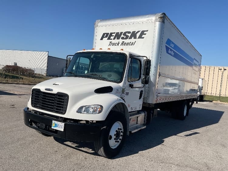 2022 Freightliner M2 106 — photo 3