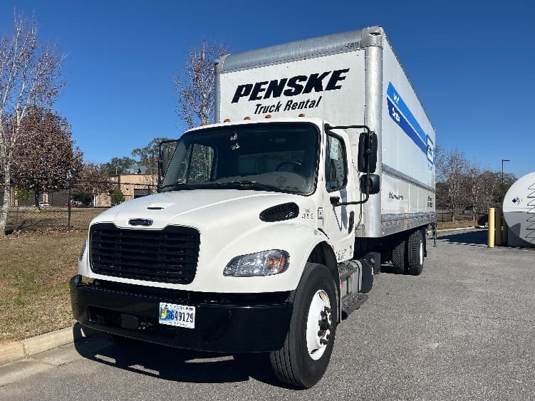 2023 Freightliner M2 106 — photo 3