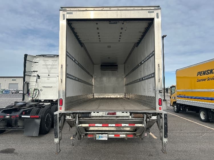 2023 Freightliner M2 106 — photo 8