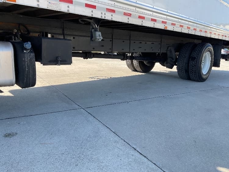 2023 Freightliner M2 106 — photo 5