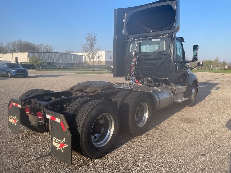 2020 International LT — photo 7