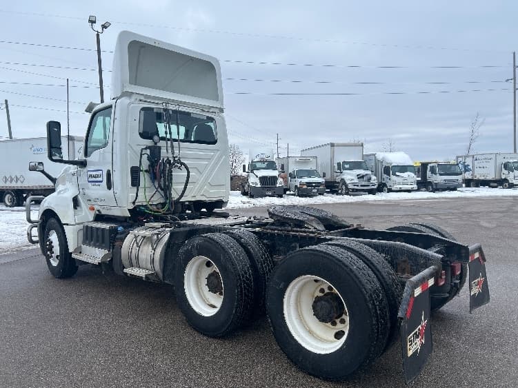 2023 International LT — photo 5