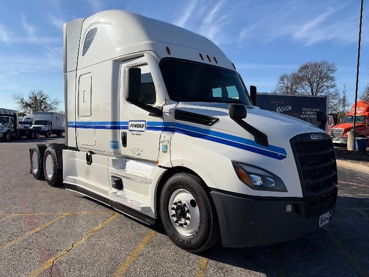 2023 Freightliner Cascadia