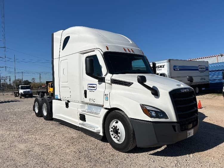 2023 Freightliner Cascadia