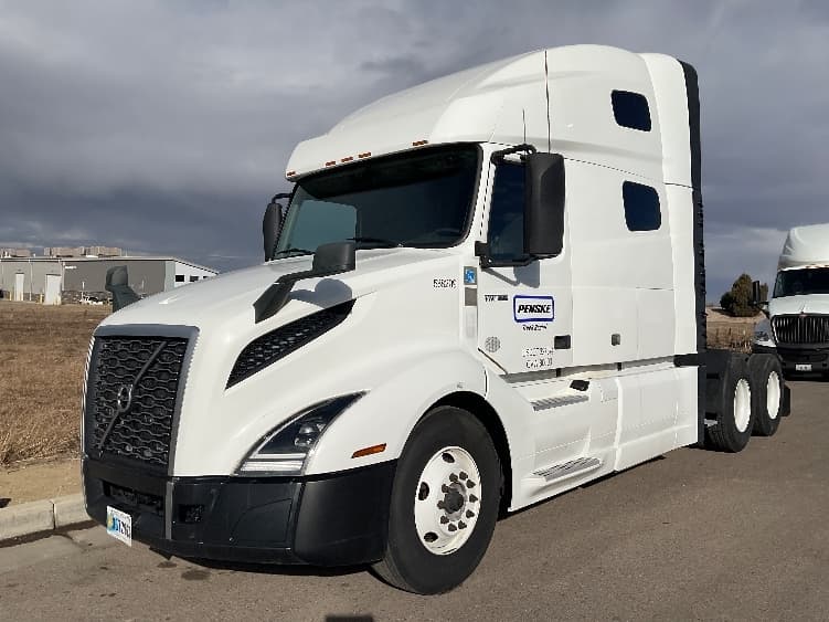 2023 Volvo VNL 760 — photo 3