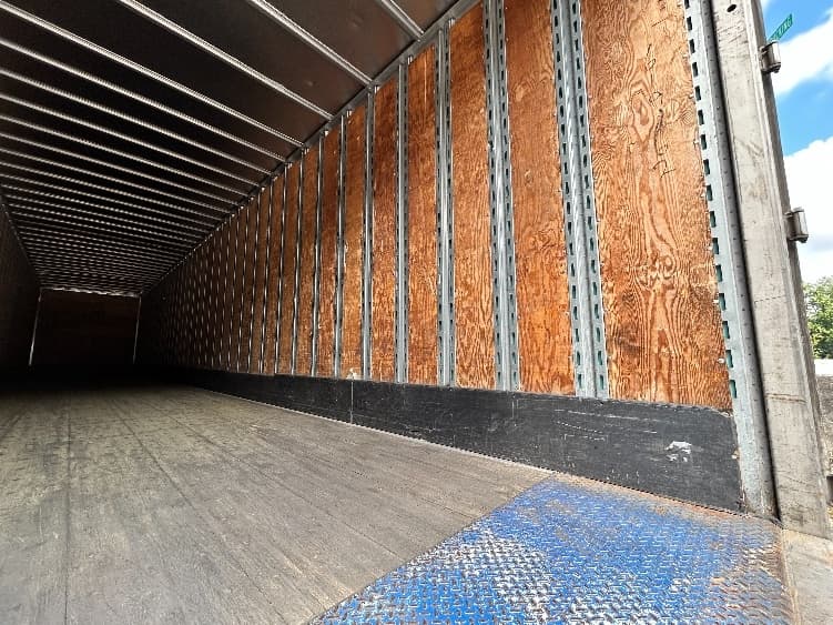 2012 Utility Trailer — photo 9