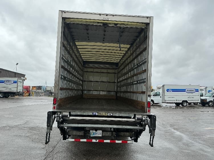 2023 International MV — photo 8