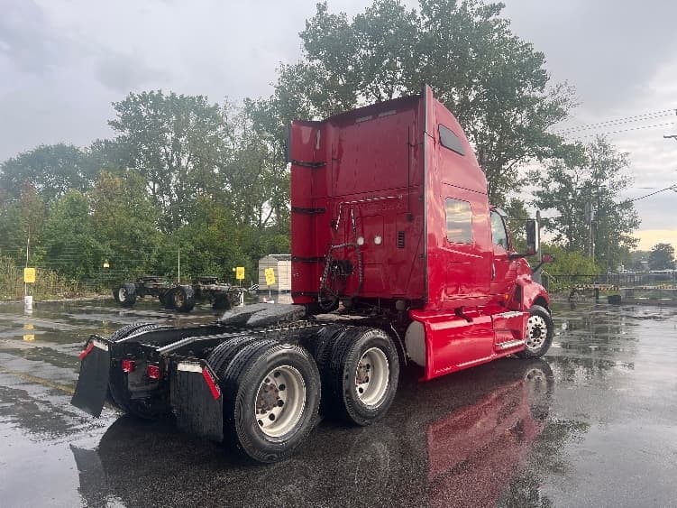 2019 International LT — photo 7