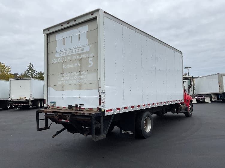 2019 Hino 268 — photo 10