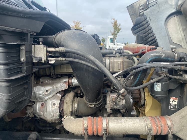 2016 Freightliner Cascadia — photo 10