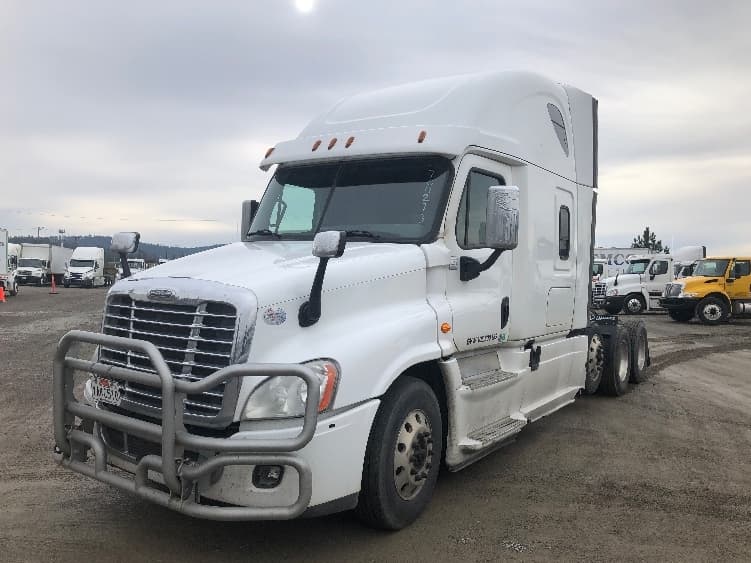 2017 Freightliner Cascadia — photo 3