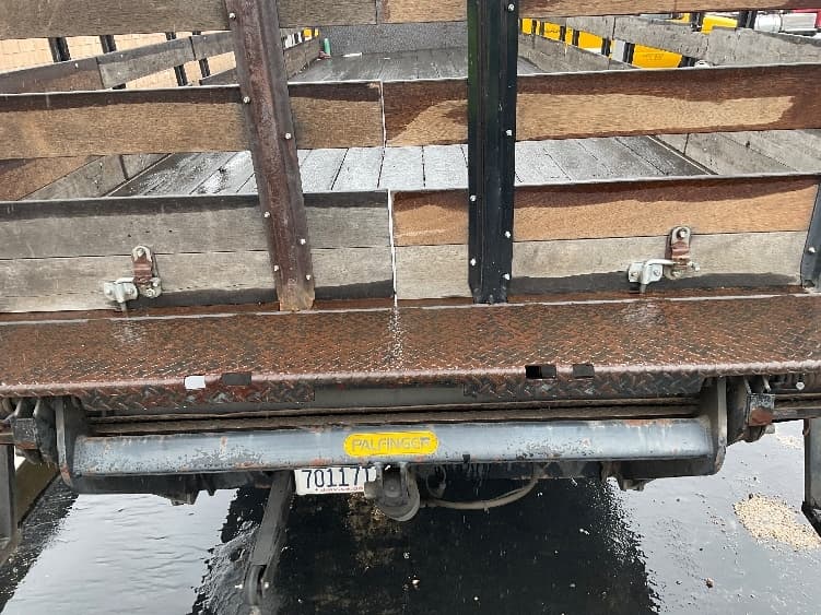 2016 Freightliner M2 106 — photo 10