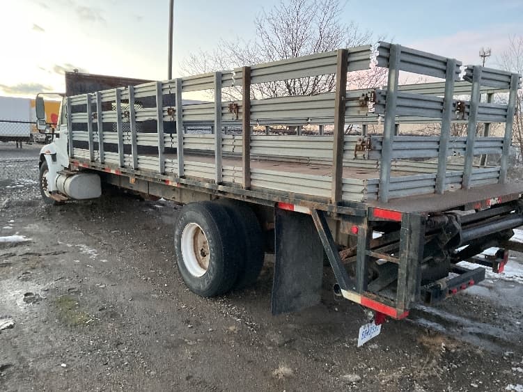 2013 International 4300 — photo 6