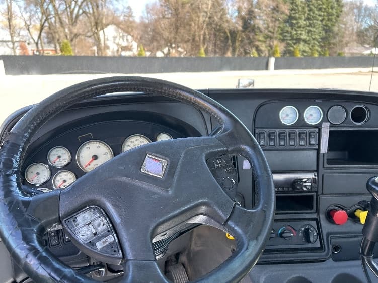 2015 International ProStar — photo 10