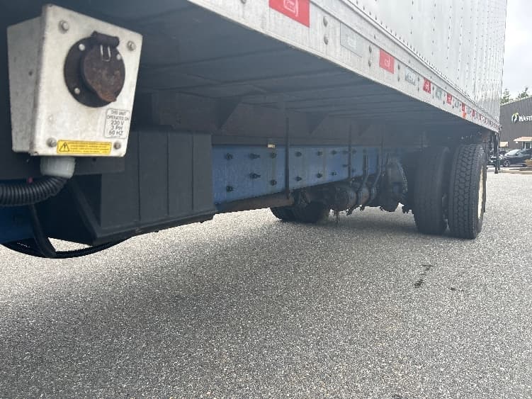 2017 Freightliner M2 106 — photo 5