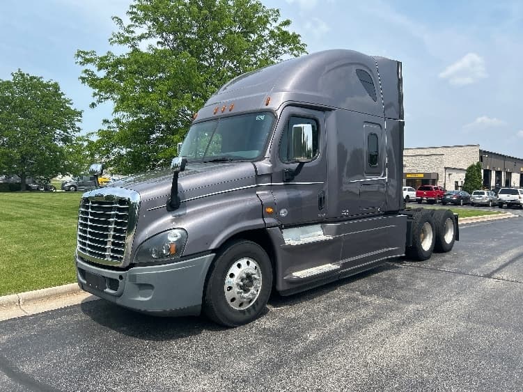 2017 Freightliner Cascadia — photo 3